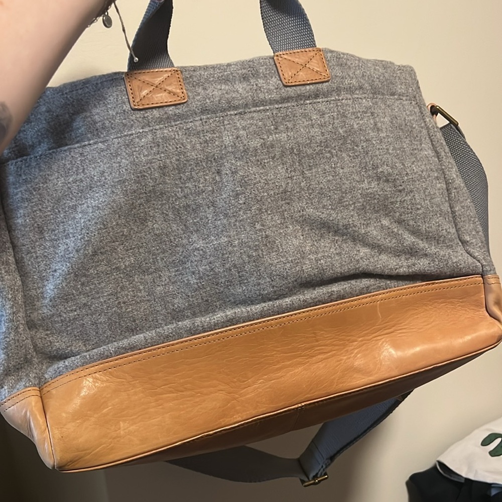 Ugg Messenger Bag - image 2